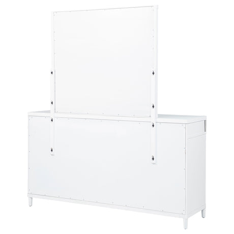 Gracemont Dresser with Mirror - Furniture World