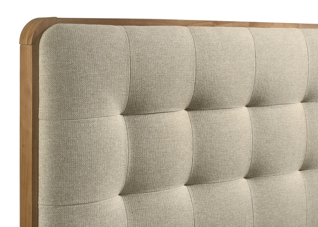 Robyn Panel Platform Bed - Furniture World