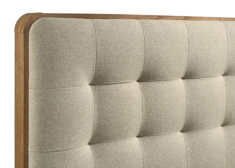 Robyn Panel Platform Bed - Furniture World