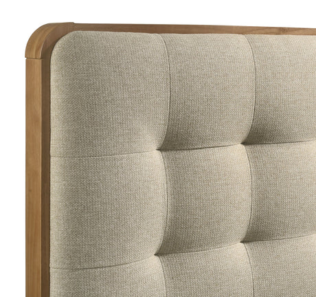 Robyn Panel Platform Bed - Furniture World
