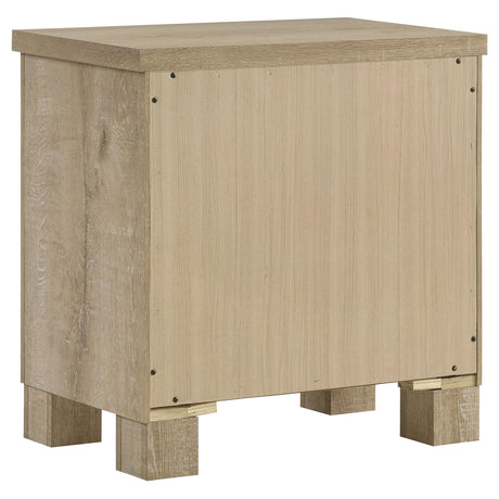 Oakglen Bedroom Set - Furniture World