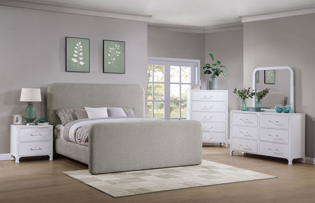 Wren Panel Platform Bed - Furniture World