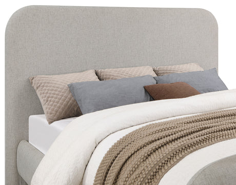 Wren Panel Platform Bed - Furniture World