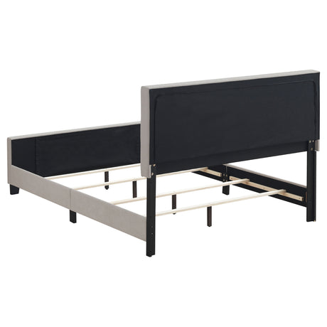Fairfield Panel Bed - Furniture World