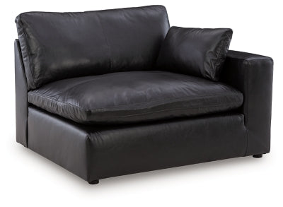 Emilia Sectional - Furniture World