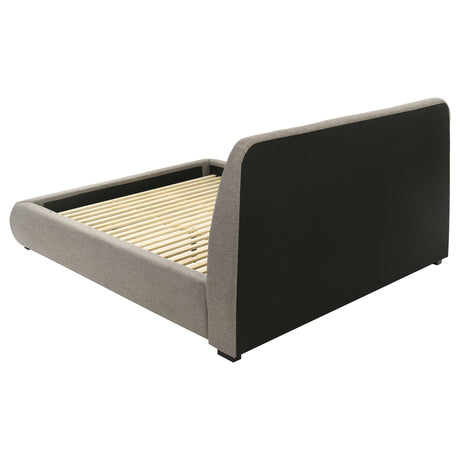 Mokena Panel Platform Bed - Furniture World