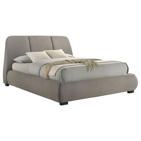Mokena Panel Platform Bed - Furniture World
