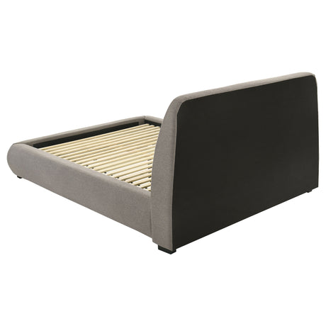 Mokena Panel Platform Bed - Furniture World