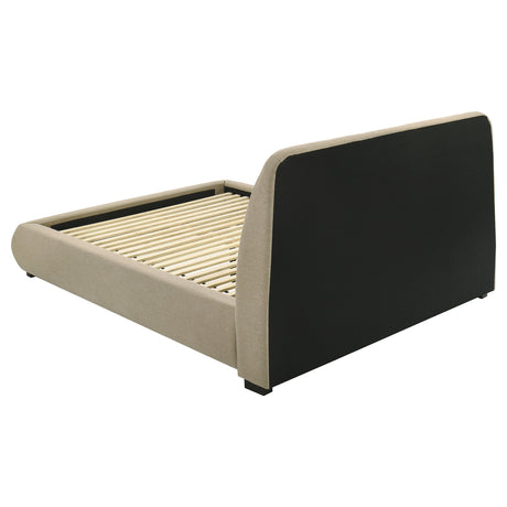 Mokena Panel Platform Bed - Furniture World