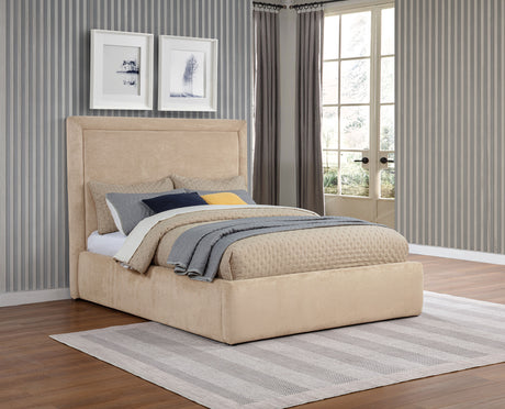 Lawson Panel Platform Bed - Furniture World