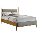 Mason Panel Platform Bed - Furniture World