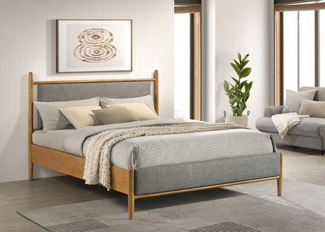 Mason Panel Platform Bed - Furniture World