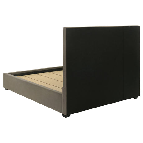 Delsea Panel Platform Bed - Furniture World