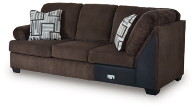 Kimlee Sectional with Chaise - Furniture World
