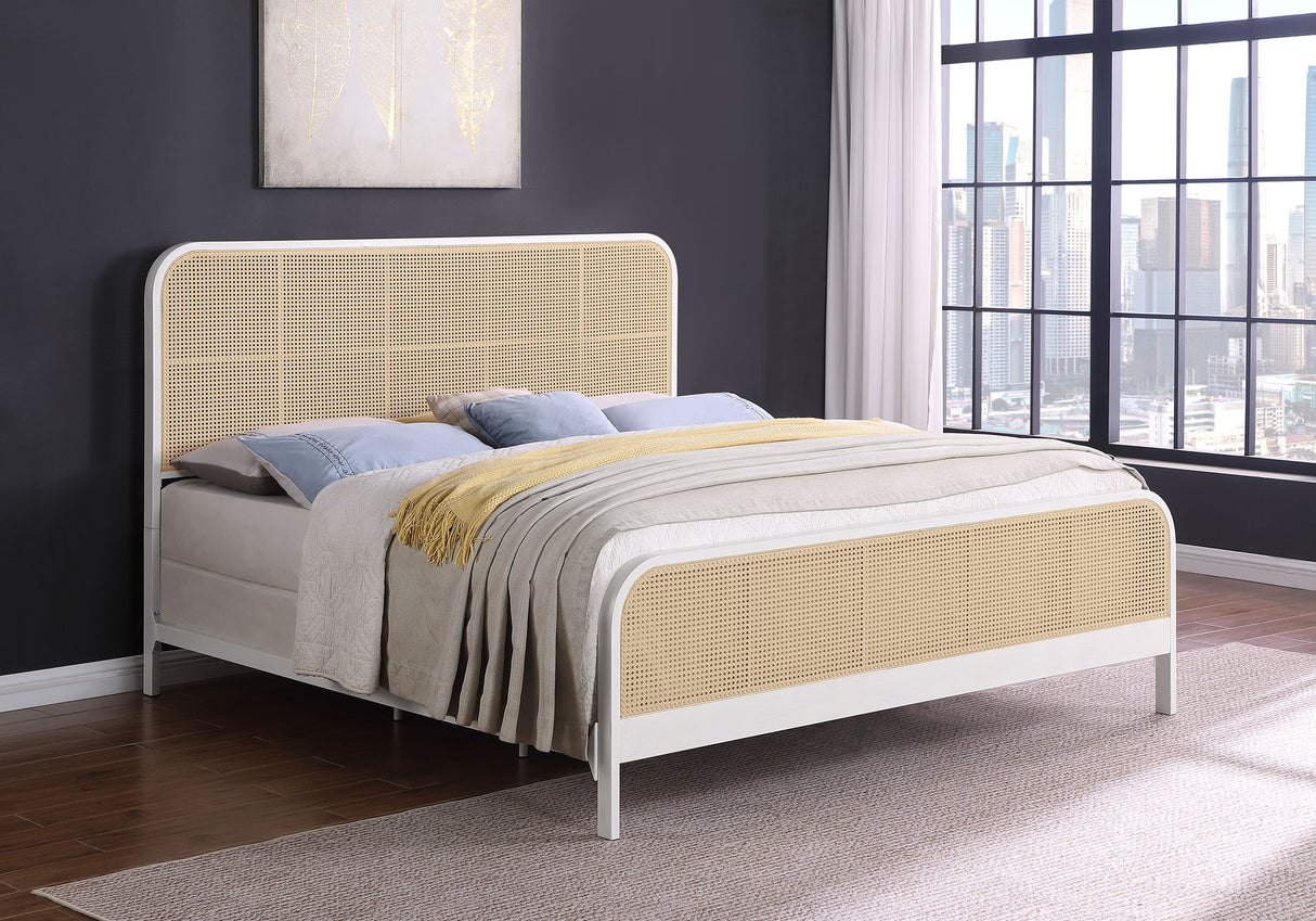 Lanewood Panel Bed - Furniture World