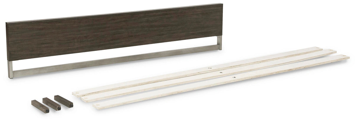 Arkenton King Bedroom Set