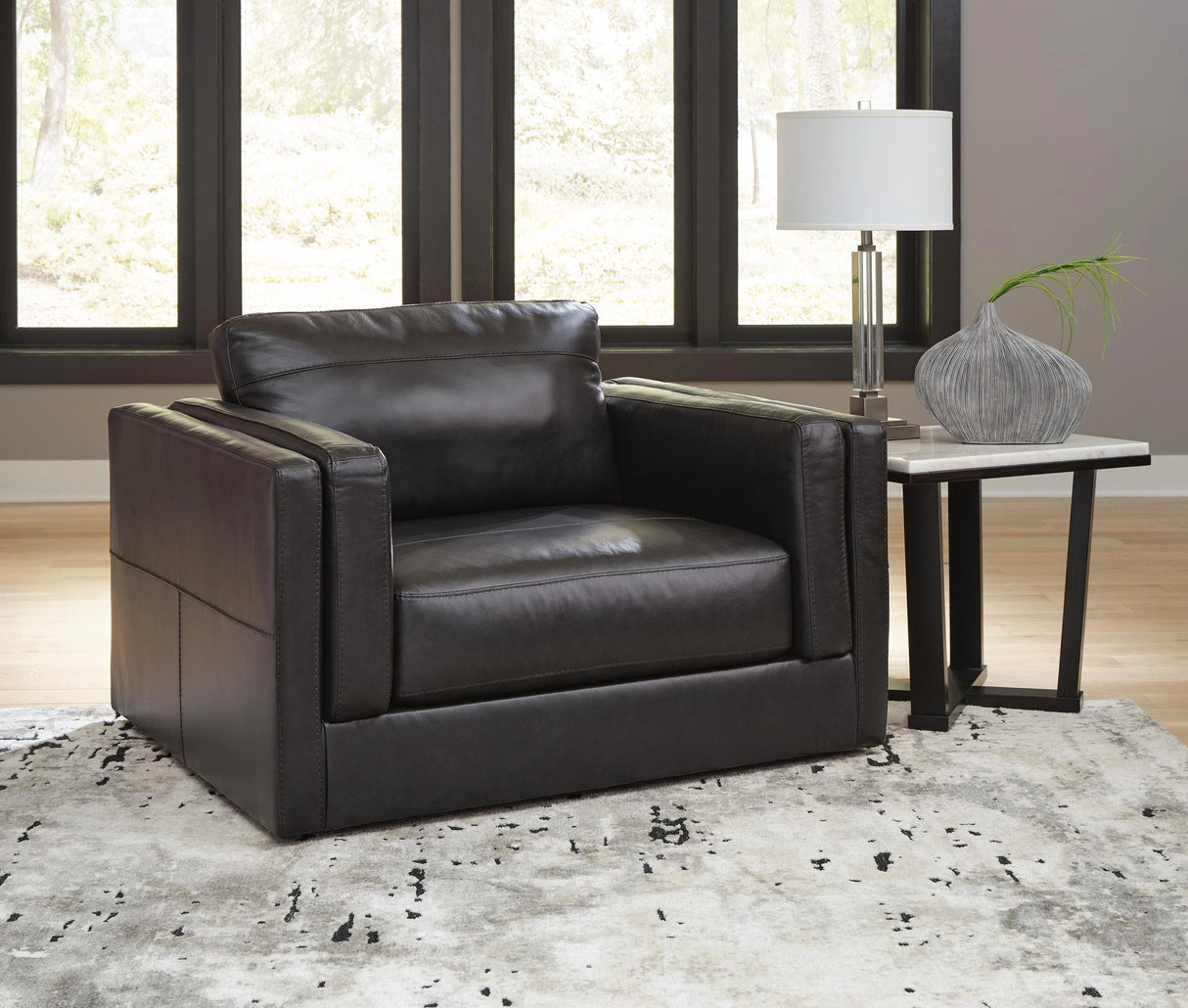Amiata Oversized Chair
