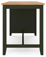 Gesthaven Counter Height Dining Table