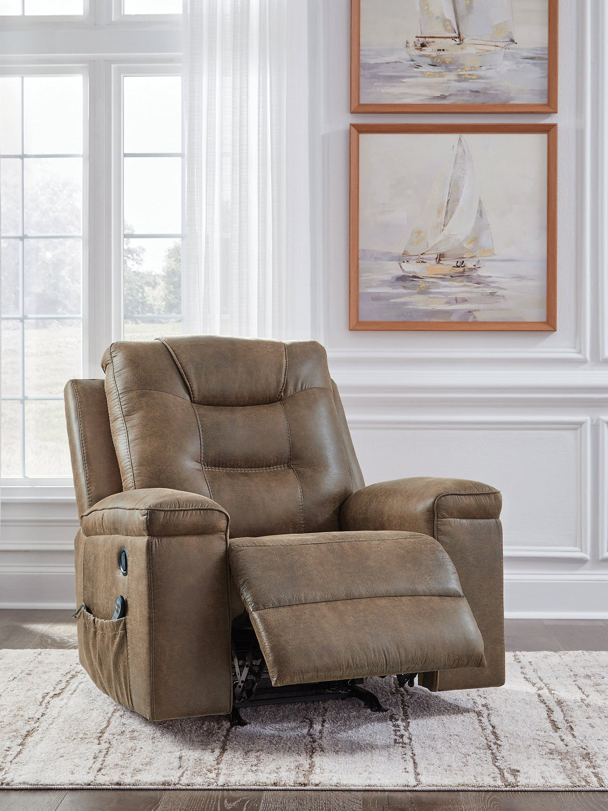 Stockworth Recliner - Furniture World