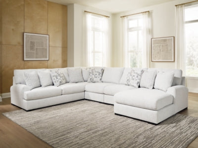 Misty-Lakes Sectional with Chaise - Furniture World