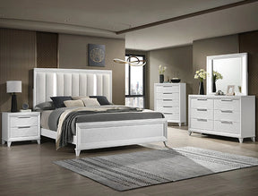 Crown Mark Furniture Cressida 6 Drawer Dresser in White image