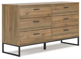 Deanlow Bedroom Package