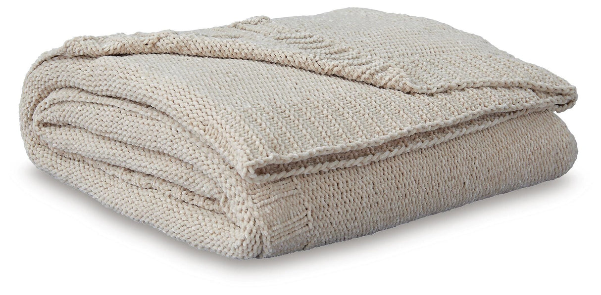 Anawood Throw