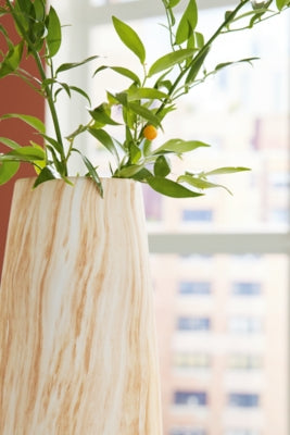 Cammen Vase - Furniture World