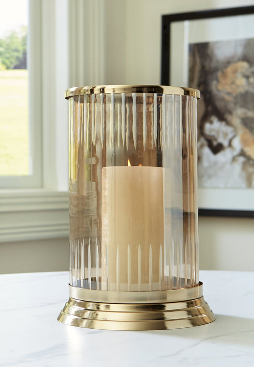 Aavinson Candle Holder - Furniture World