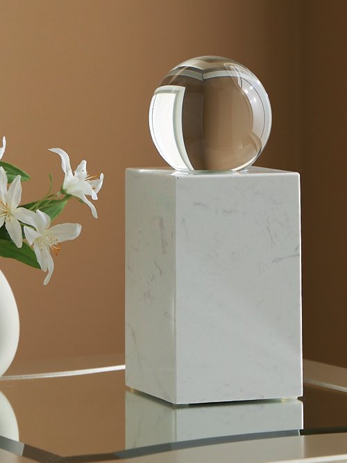 Sellner Sculpture - Furniture World