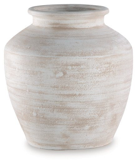 Meadie Vase - Furniture World