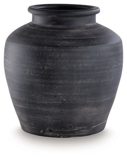 Meadie Vase - Furniture World