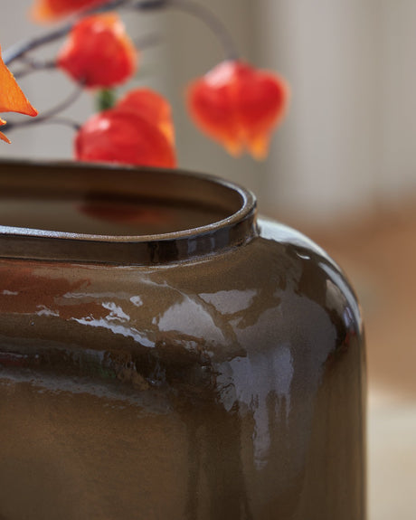 Sumner Vase - Furniture World