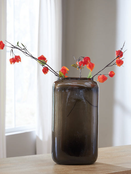 Sumner Vase - Furniture World