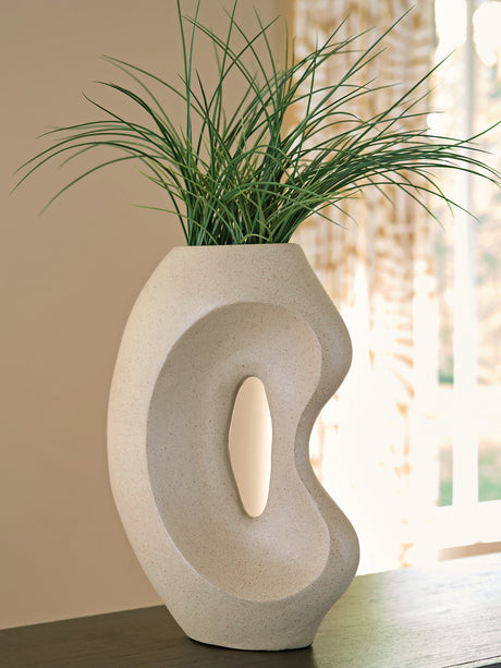Odion Vase - Furniture World