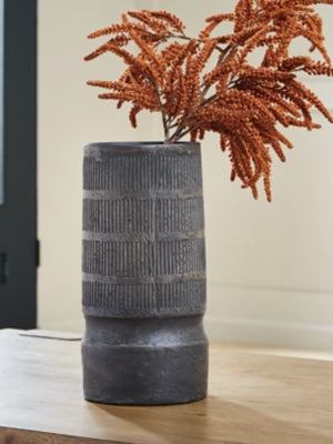 Beninworth Vase - Furniture World