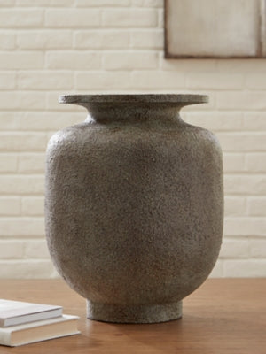 Jedwick Vase - Furniture World