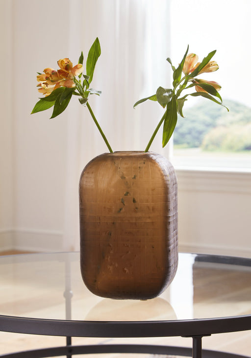 Capard Vase - Furniture World