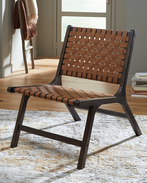 Fayme Accent Chair - Furniture World