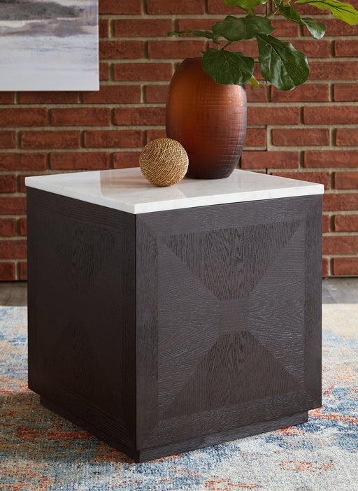 Henridge Accent Table - Furniture World