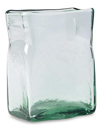 Taylow Vase - Furniture World