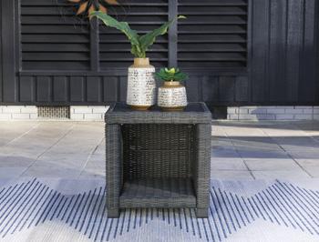 Elite Park Outdoor End Table - Furniture World