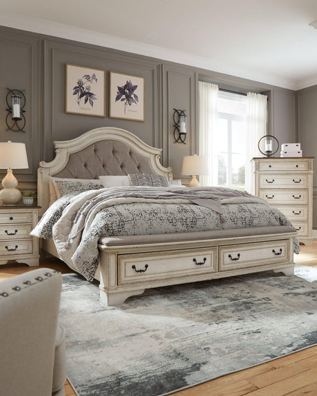 Realyn Upholstered Bed - Furniture World