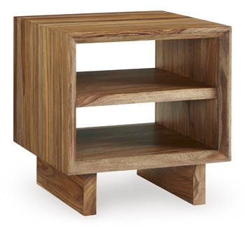 Dressonni End Table - Furniture World
