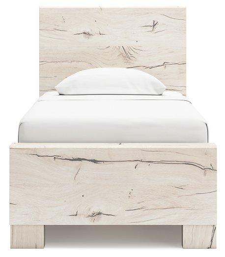 Lawroy Bed - Furniture World