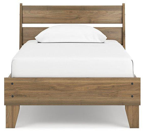 Deanlow Bedroom Package - Furniture World