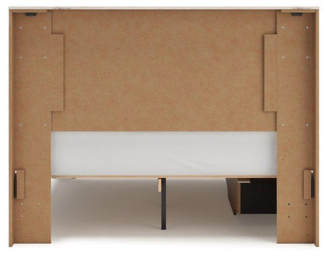 Lawroy Bed - Furniture World