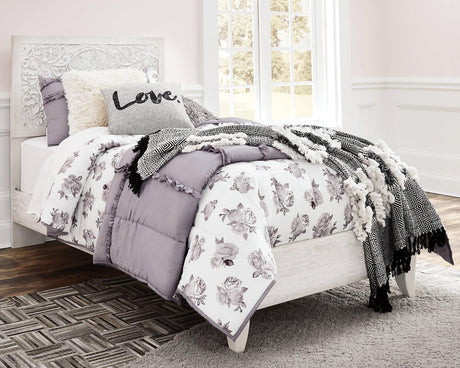 Paxberry Bedroom Set - Furniture World