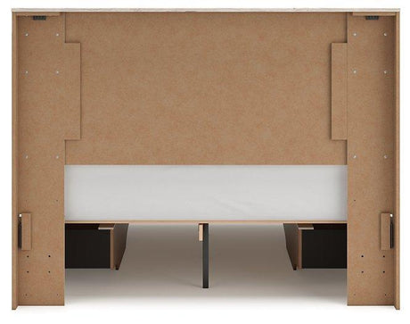 Lawroy Bed - Furniture World