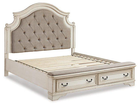 Realyn Upholstered Bed - Furniture World